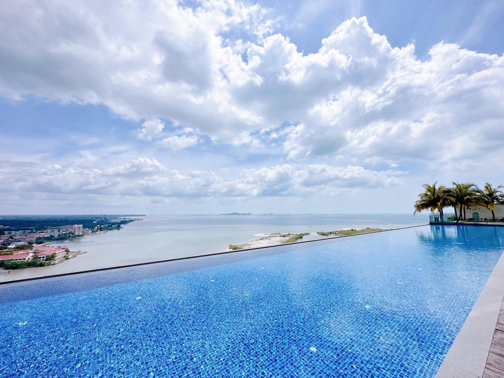 Silver Scape Residence Melaka Raya By Heystay Management Екстериор снимка